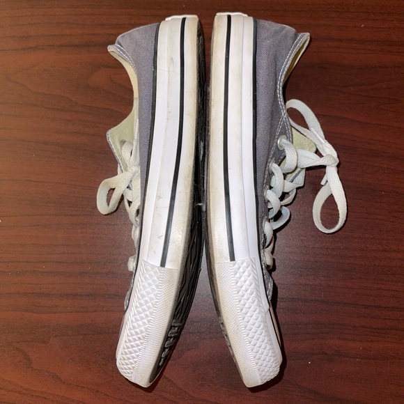 Converse - Picture 2 of 4